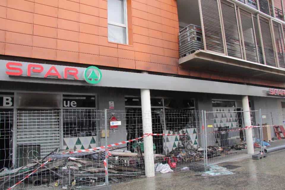 La magasin Spar incendié à Echirolles