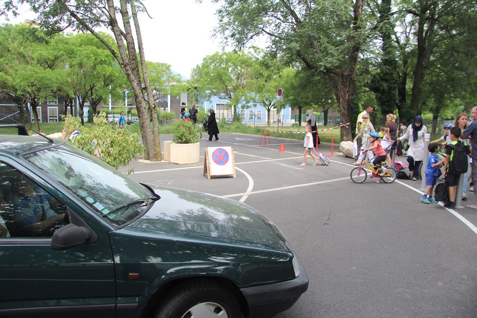 Parking école jaurès Parking école jaurès
