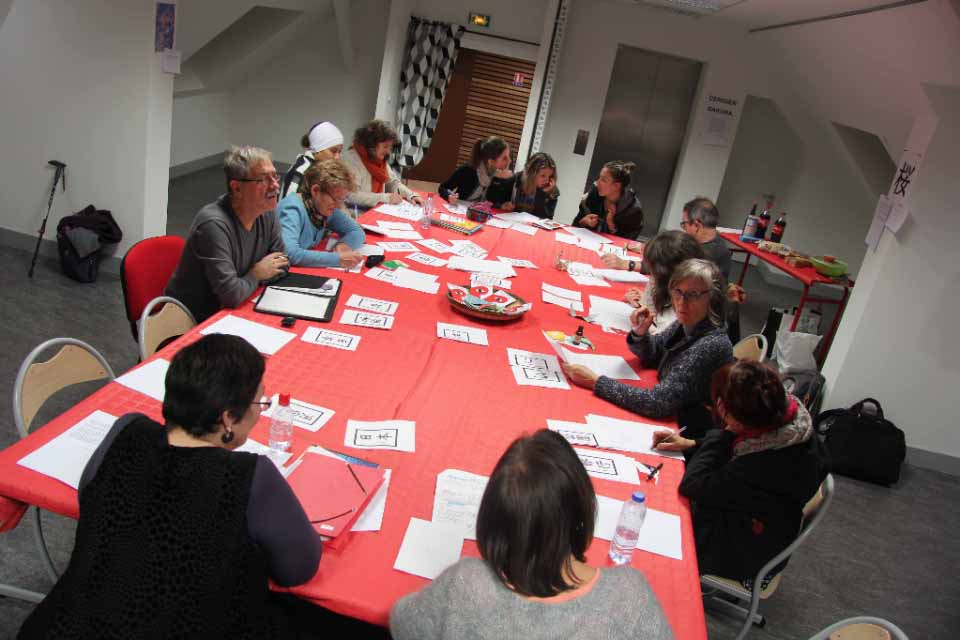 Maison des écrits atelier écriture guerre et paix Atelier d'écriture animé par la Maison des écrits au Centre du graphisme