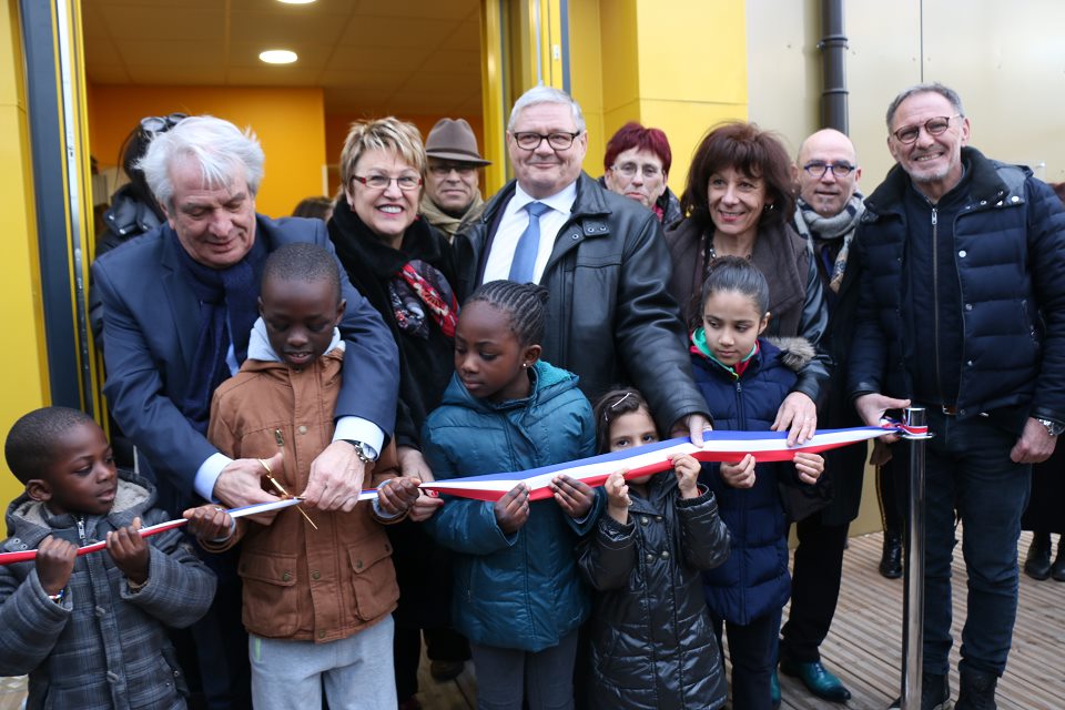 Un équipement ouvert Inauguration multi-accueil les lucioles