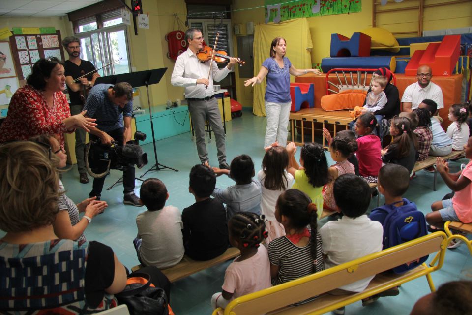 Les Musiciens du Louvre à la maternelle Triolet