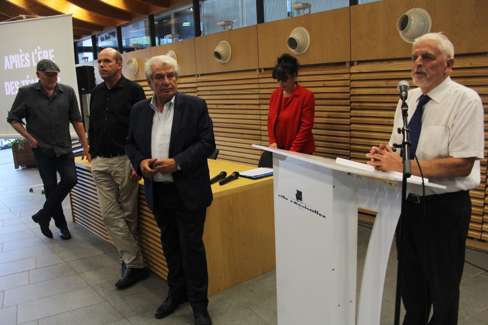 Serge Radzyner au côté du maire Renzo Sulli, d'Olivier Vallade et Guillaume Ribot