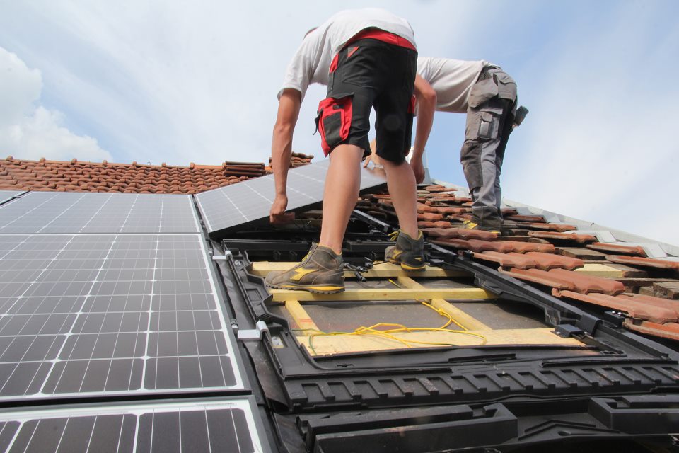 Découvrez la toiture solaire de la salle André-Martin