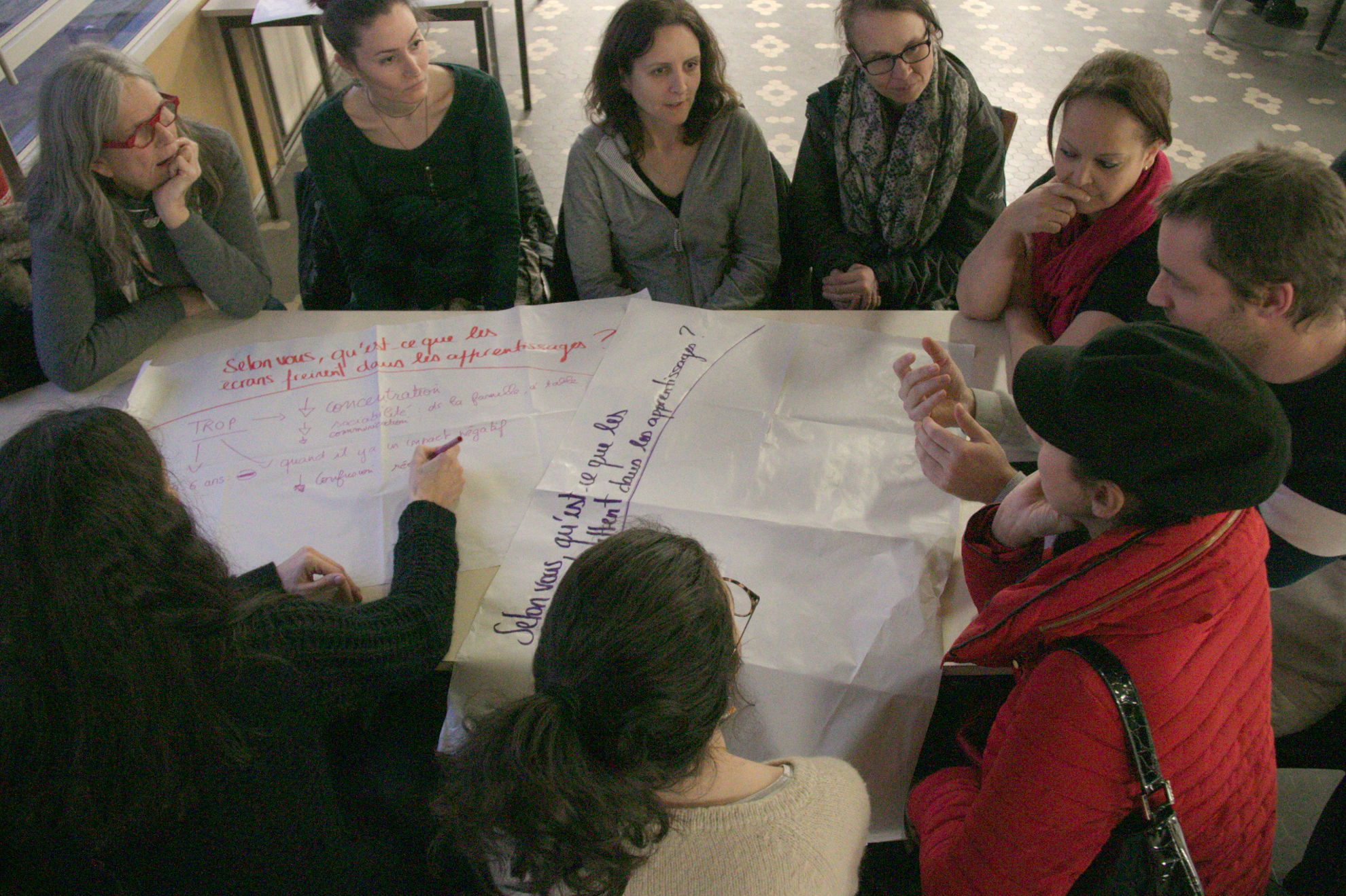 les écrans et les apprentissages les écrans et les apprentissages