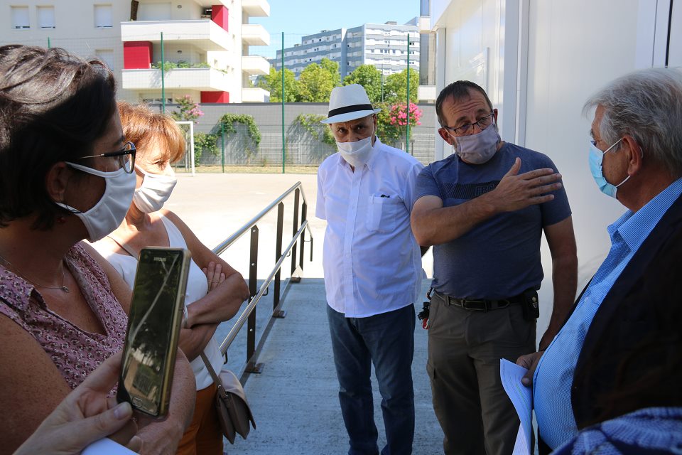 Visite guidée des travaux réalisée par les agents des services techniques pour les élu-es.