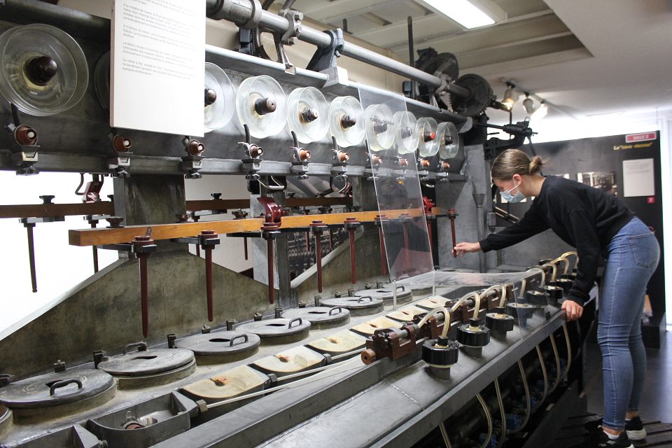 Photo d'une machine du Musée de la Viscose