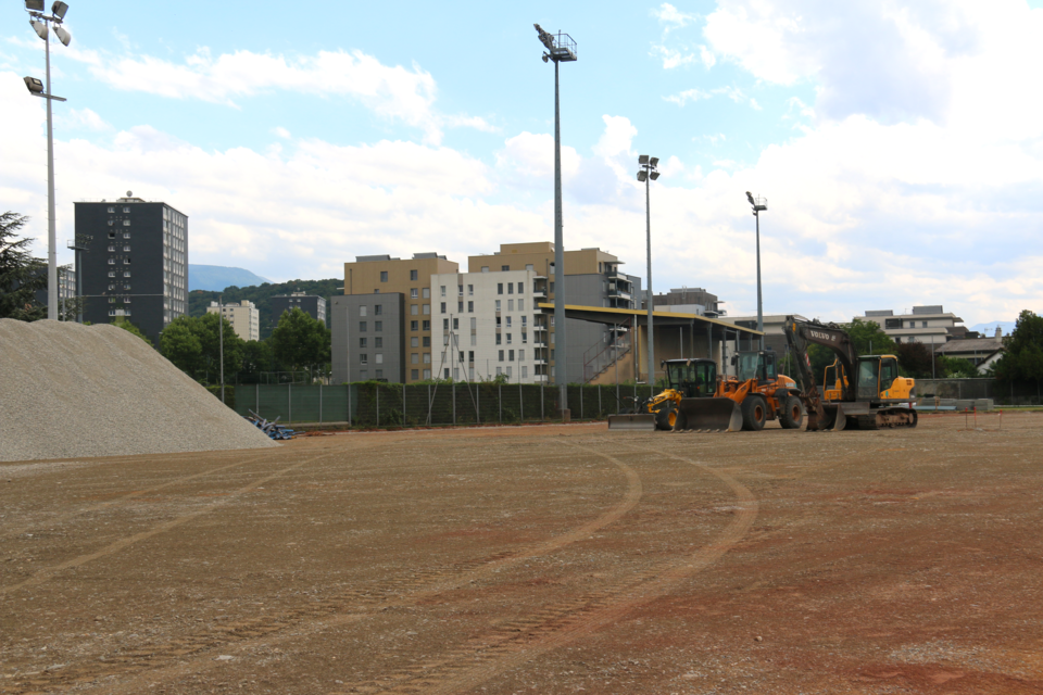 La stade Delaune est entièrement refait pour cet automne La stade Delaune est entièrement refait pour cet automne