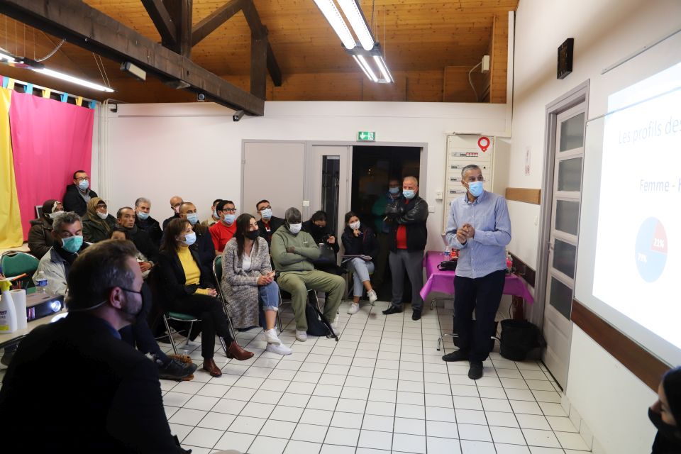 Epicerie solidaire : Un projet à construire ensemble Epicerie solidaire : Un projet à construire ensemble