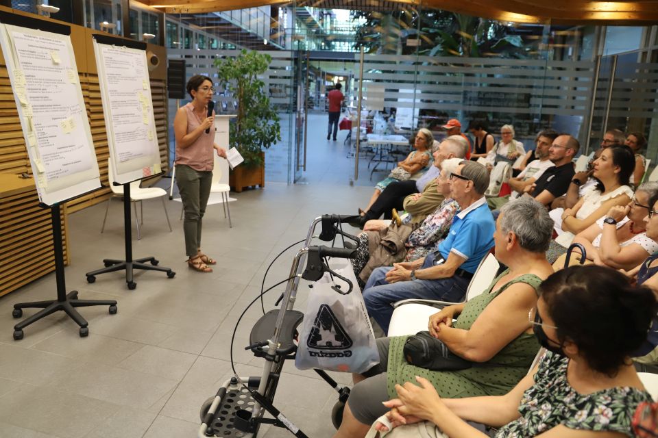 La première adjointe en charge de la démocratie locale et de la Fabrique citoyenne, Amandine Demore, a conclu les échanges en donnant rendez-vous aux participant-es en novembre prochain, pour les un an de la Fabrique !