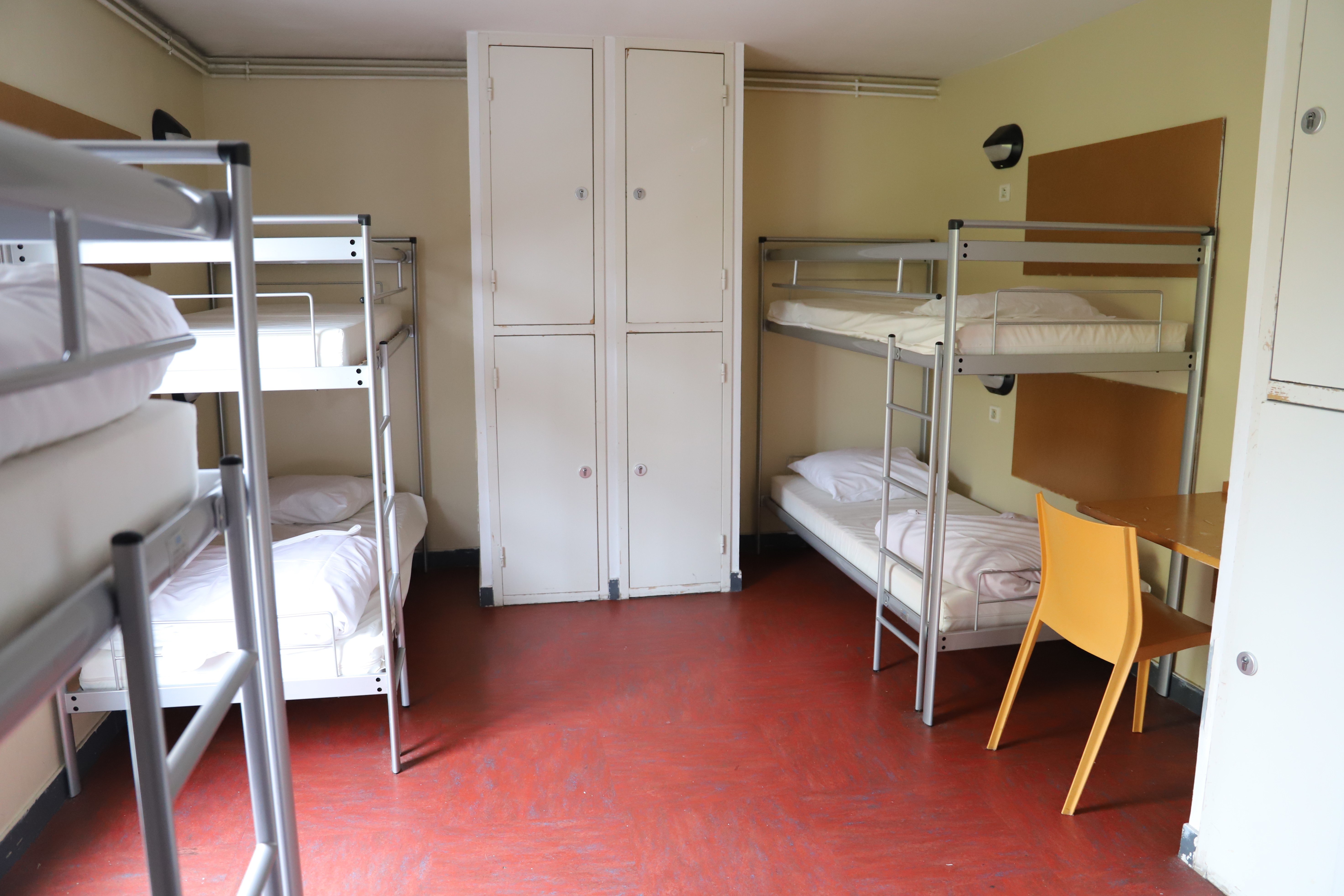 130 lits sont proposés en dortoir ou en chambre privée.