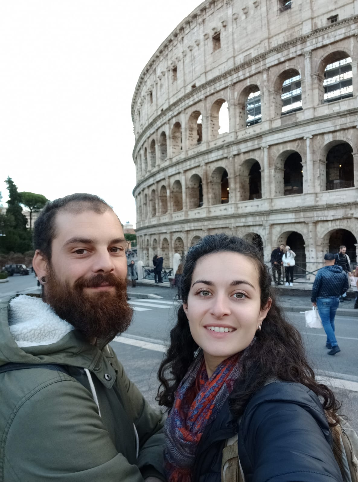 Les deux amoureux ont débuté leur voyage en Italie.