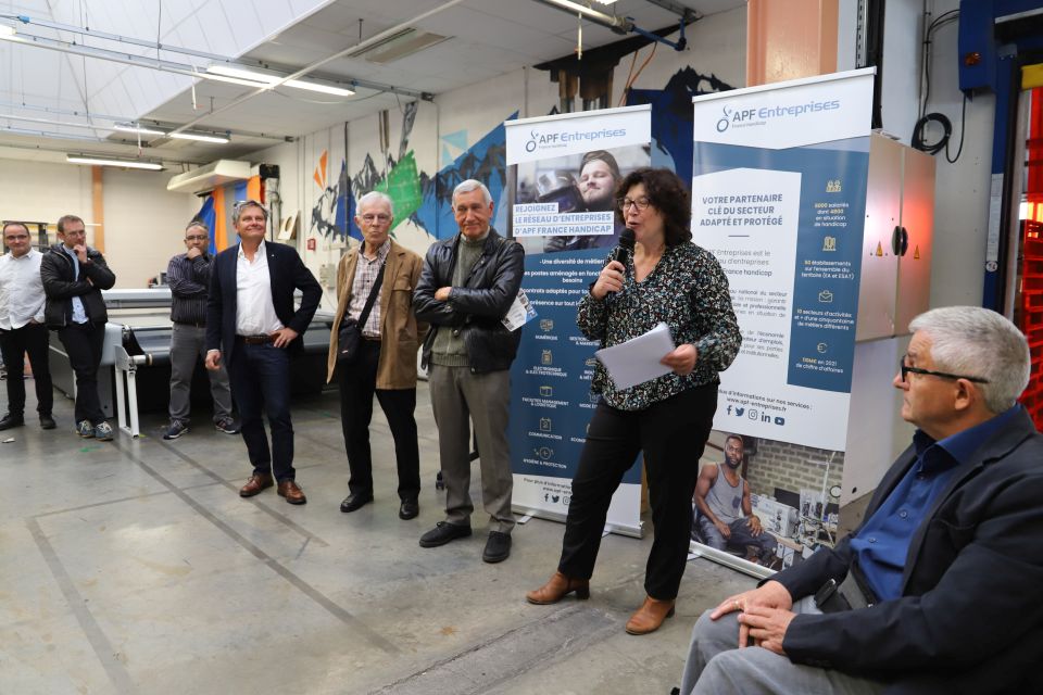 Valérie Dodge, directrice de l’APF Entreprises 38, aux côté de ses prédécesseurs, Louis Dimier, Jean-Michel Guillemin et Guy Renaudin, a raconté 50 ans d'histoire de l'APF Entreprise 38...