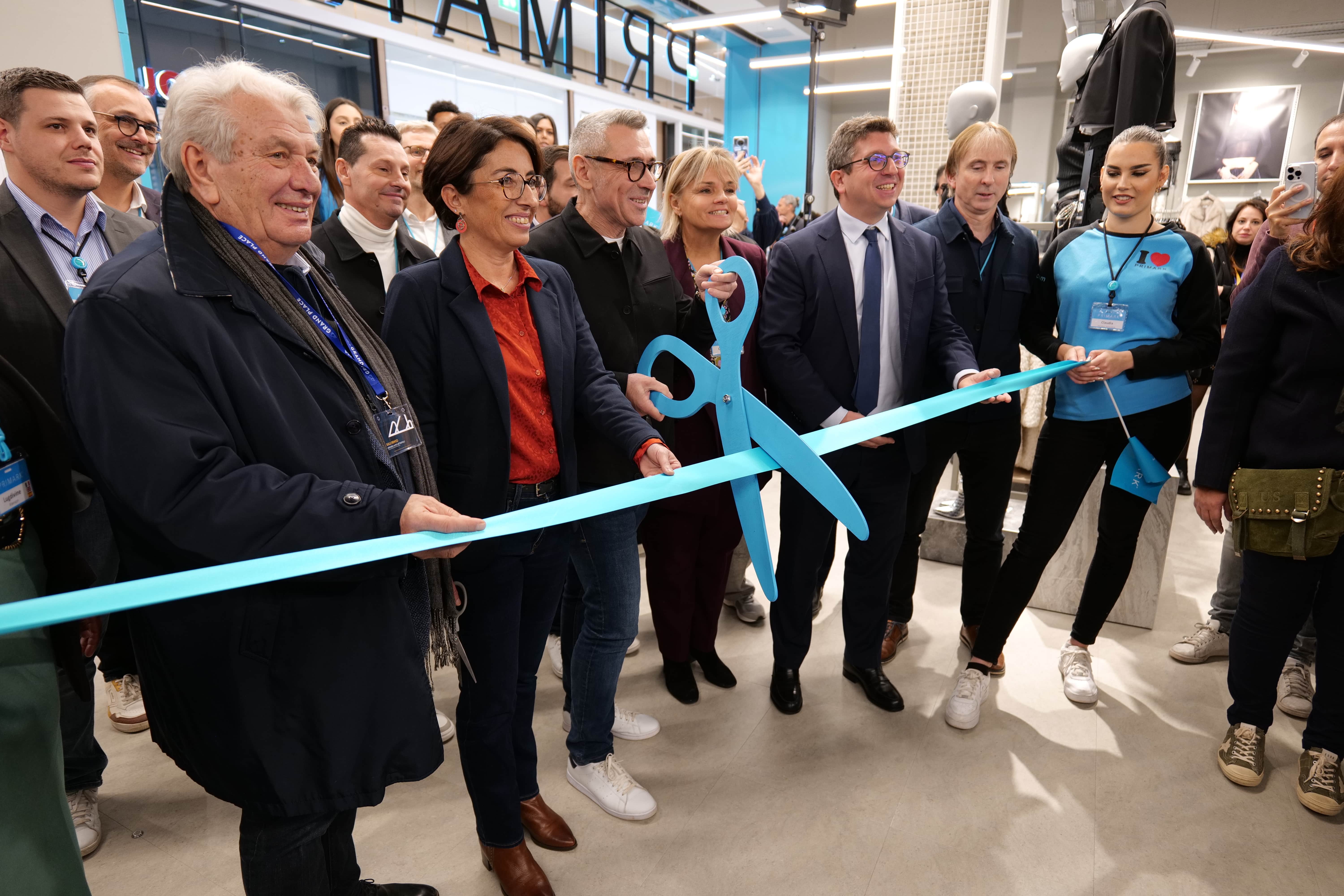 Amandine Demore a aussi inauguré l'enseinge irlandaise Primark.