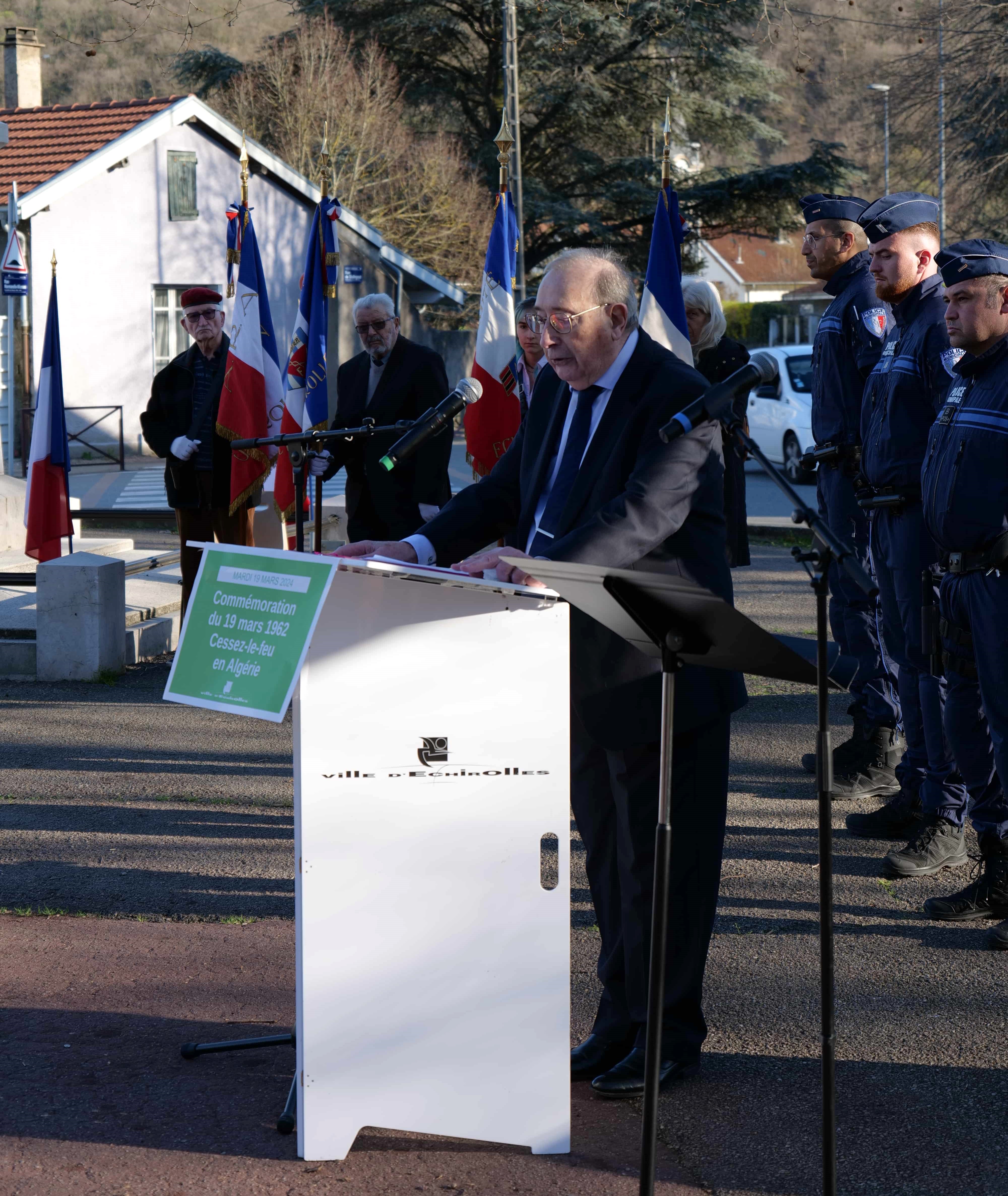 Jean-Pierre Calvet, président de la Fnaca durant la cérémonie.