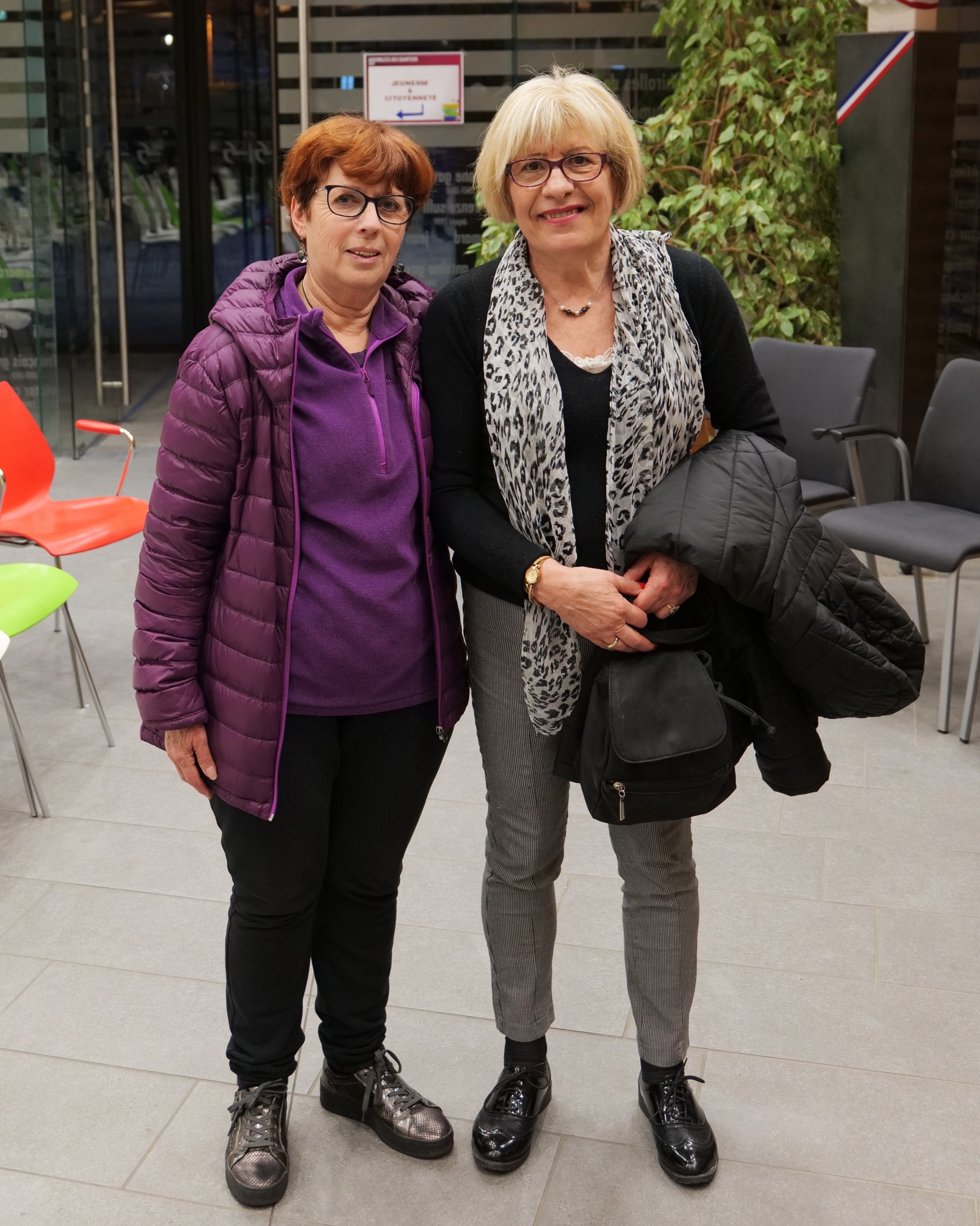 Agnès et Murielle, deux habitantes d'Echirolles, satisfaites et rassurées par les accompagnements sociales proposées. 