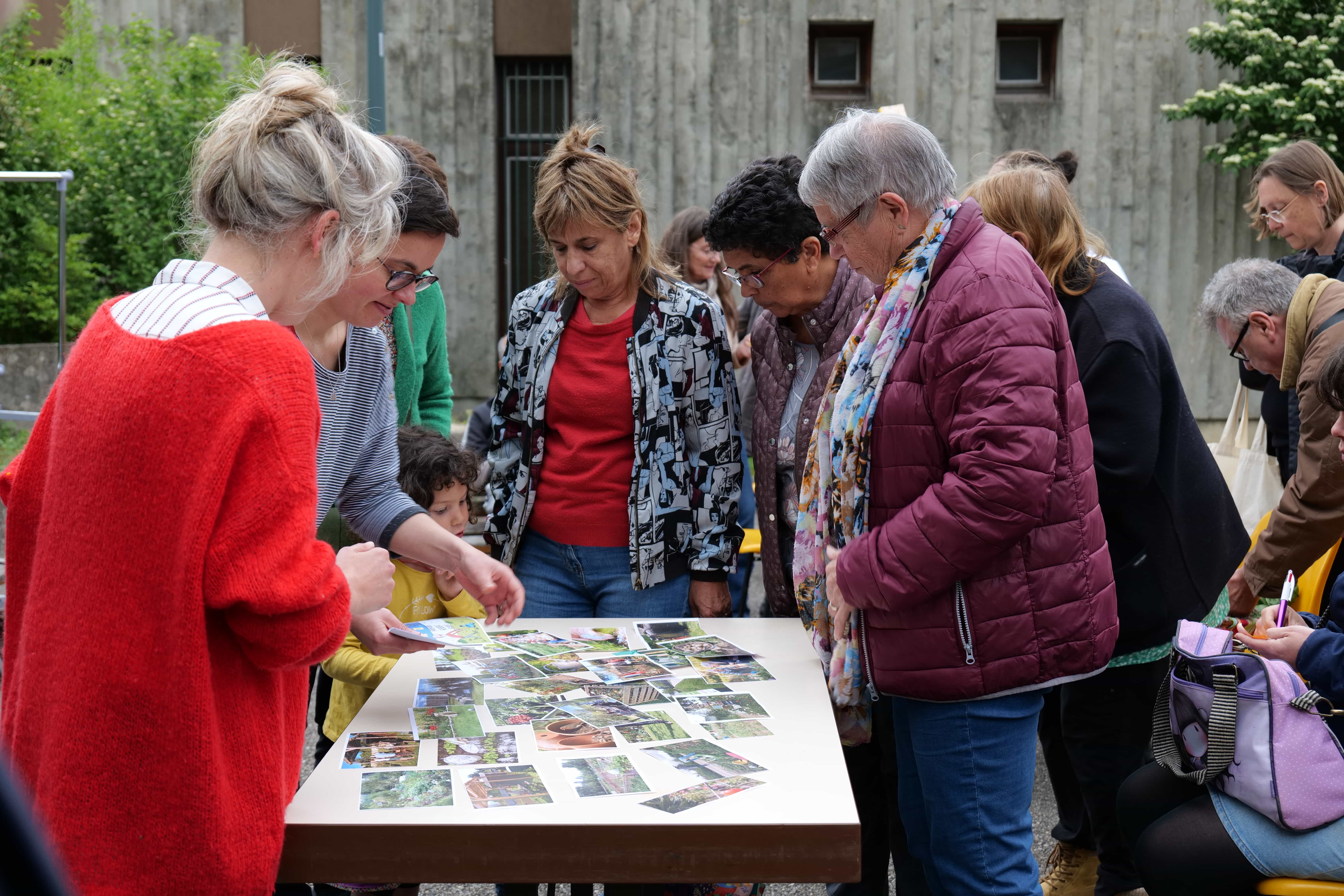 Des habitants seront amenés à se revoir pour préparer le futur jardin.