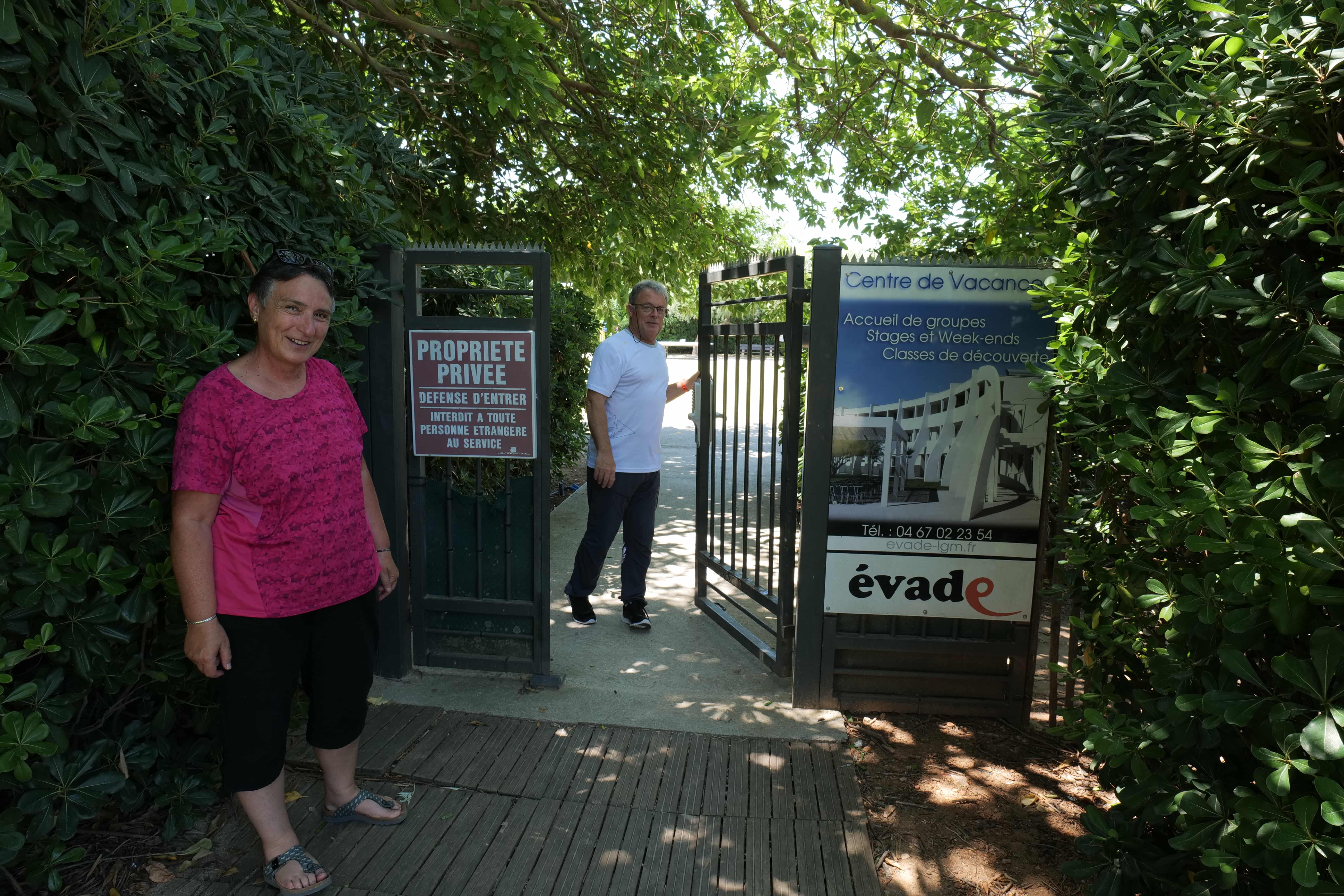 Régis Lesage, directeur du centre de vacances, et Valérie Maisonnat, directrice d'Evade.