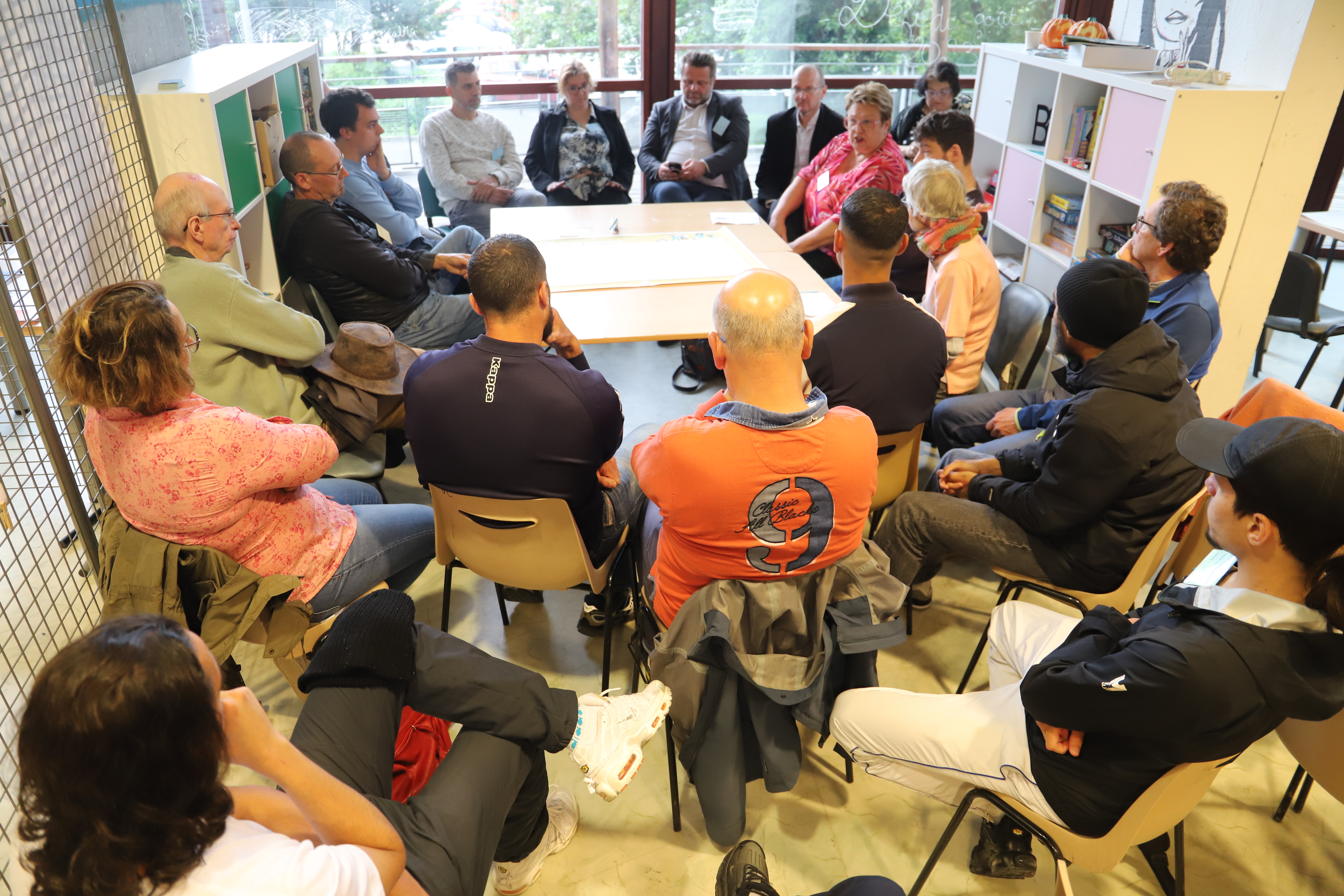 Mobilité et déplacements, sport et santé, les participant-es répartis en ateliers ont fait part des points positifs ou négatifs observés sur le territoire, de leurs souhaits ou besoins. Une matière importante pour les élu-es et les services de la Ville. 
