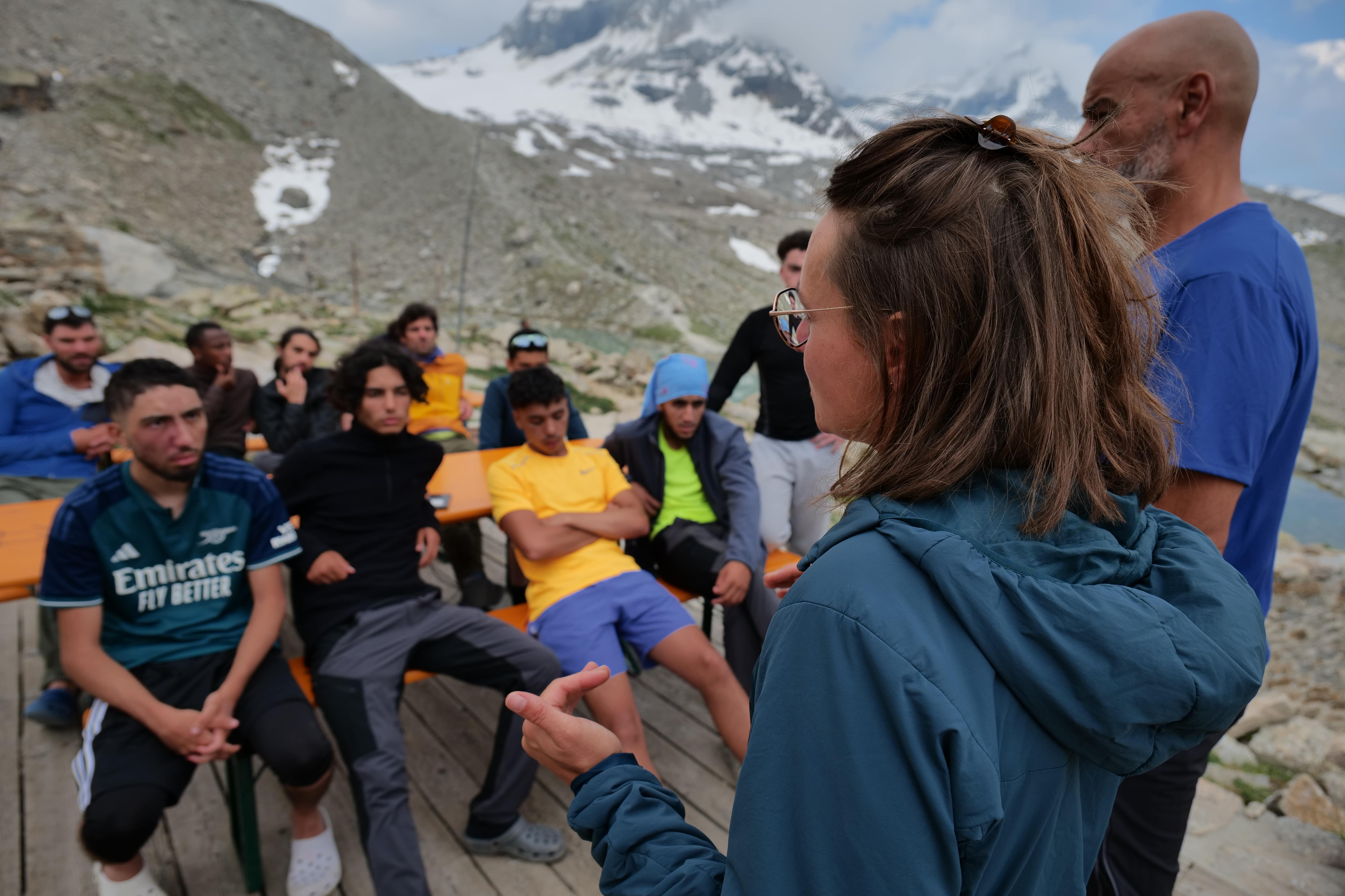 L'association En passant par la montagne a géré toute la logistique.