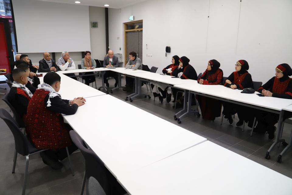 Camp d'Askar : En danse libre...