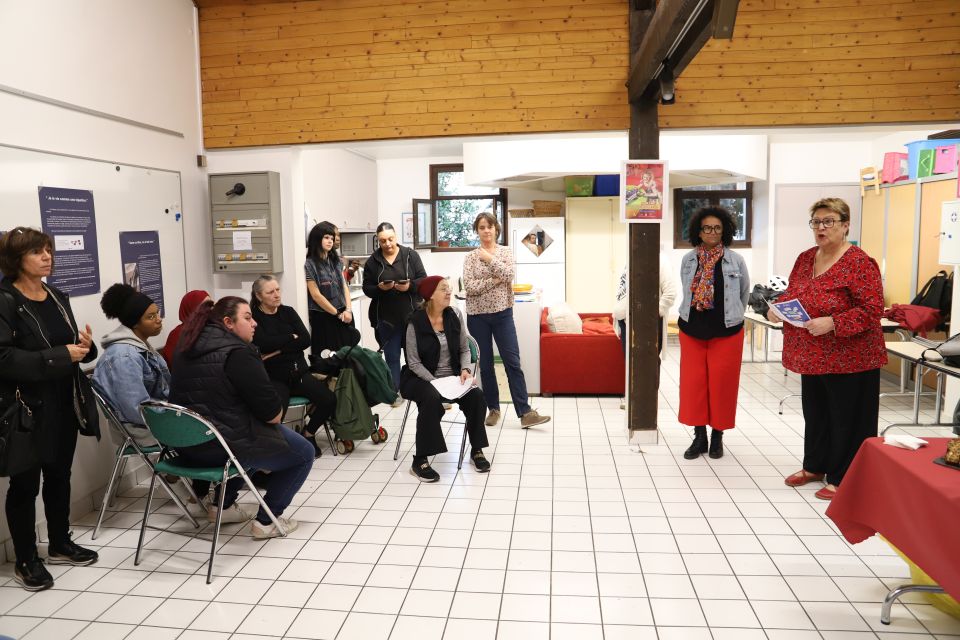 L'adjointe à la santé, Sylvette Rochas, a officiellement ouvert cette 36e édition des Semaines d'information sur la santé mentale, au côté de son homologue de Pont de Claix, Souad Grand. 