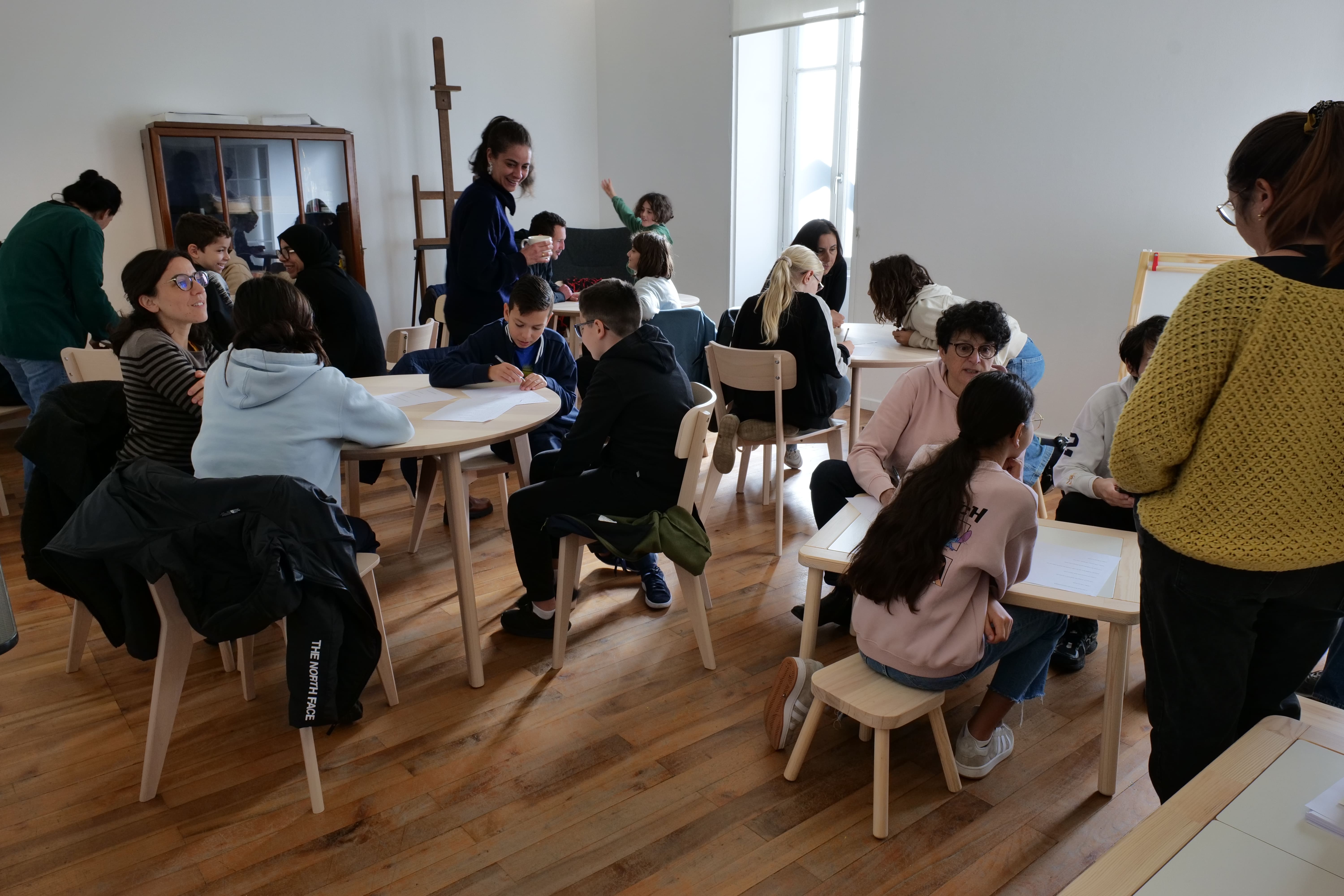 L'atelier d'écriture animé par l'artiste Petite poissone permettait aux participants de laisser leurs idées s'exprimer via des expressions détournées.