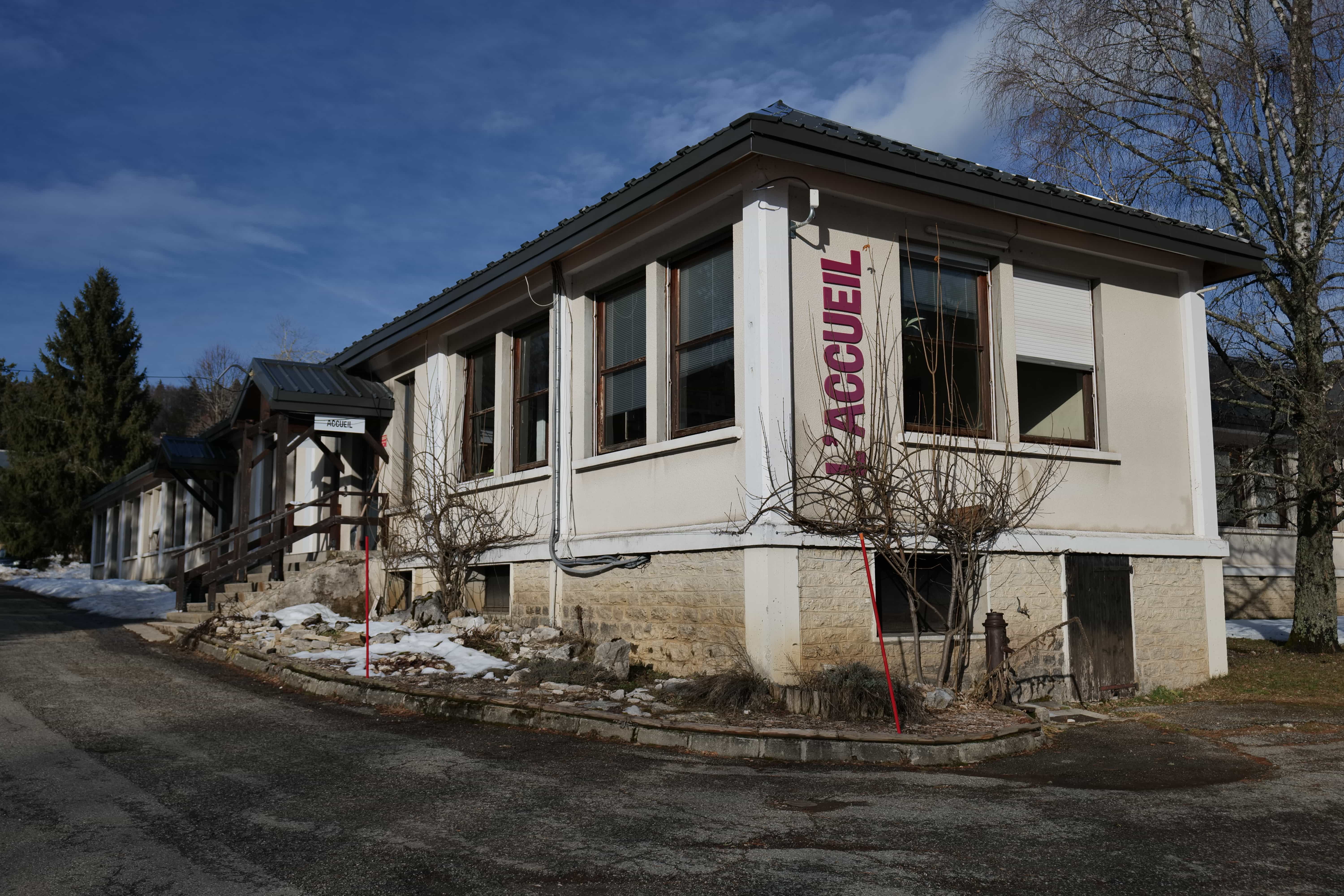 Le centre a été créé en 1936 et est géré par la Ligue de l'Enseignement.