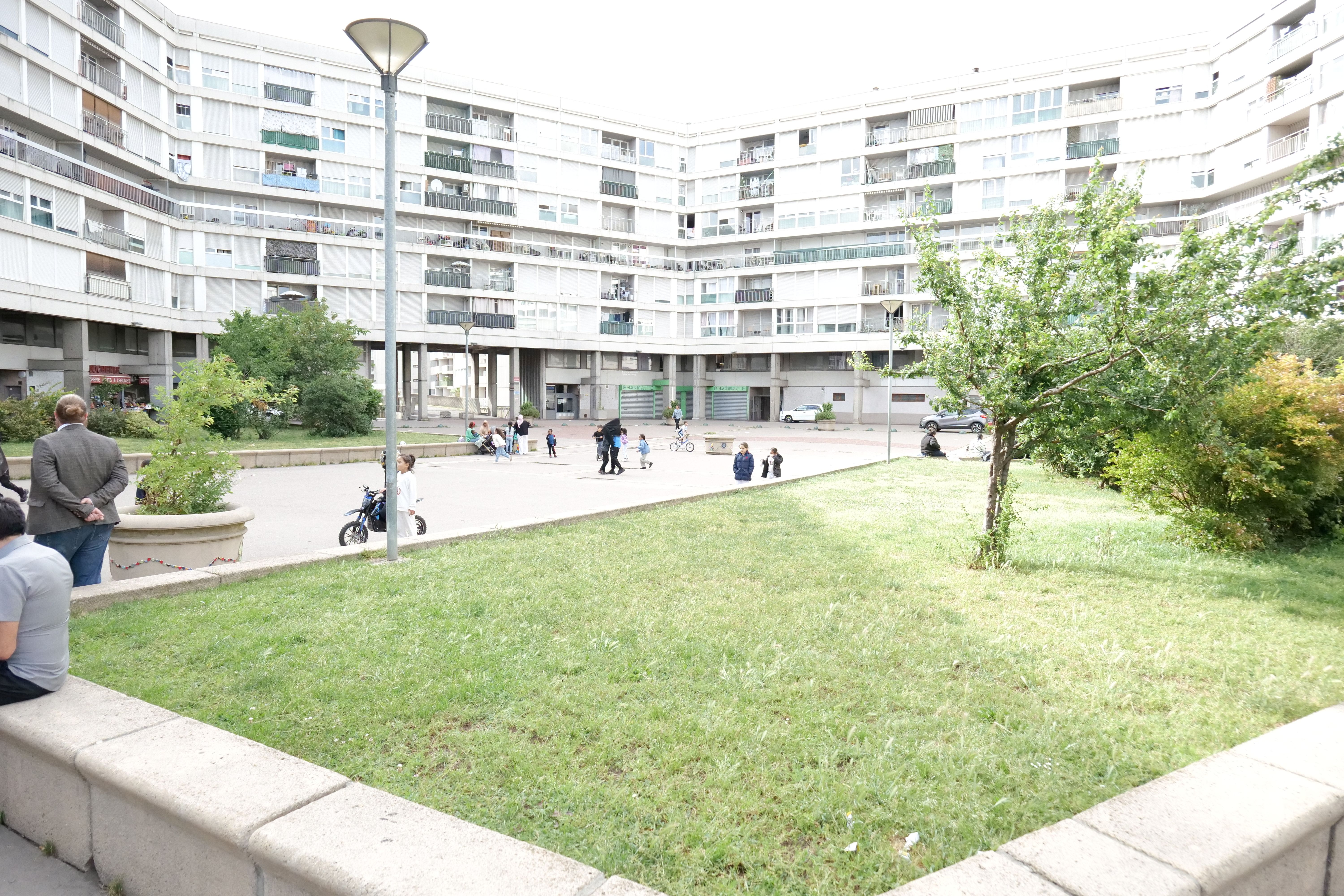 Essarts-Surieux : Rénovation en déambulation