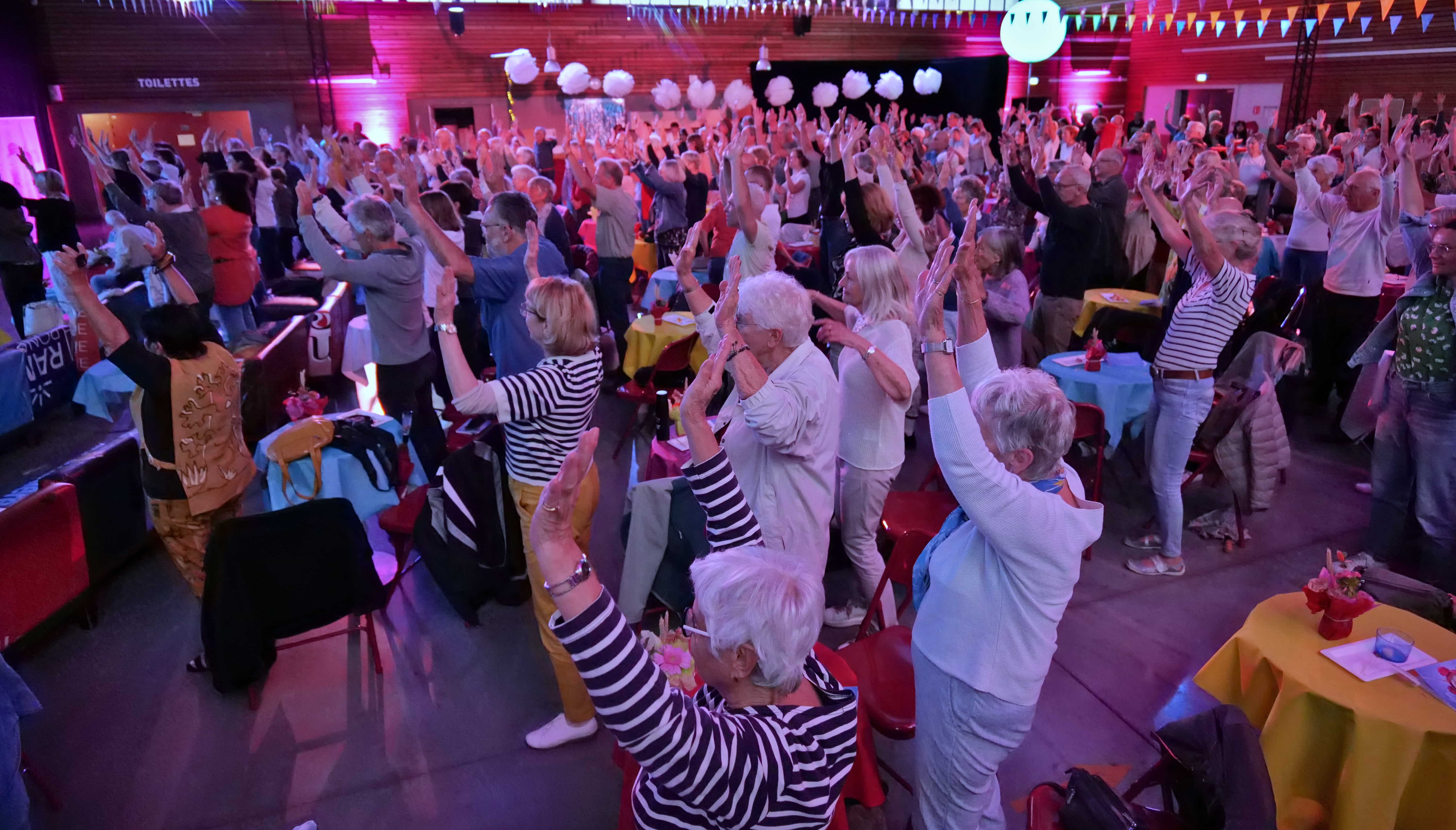 Le public de La Rampe a découvert la nouvelle saison sur un air de cabaret.