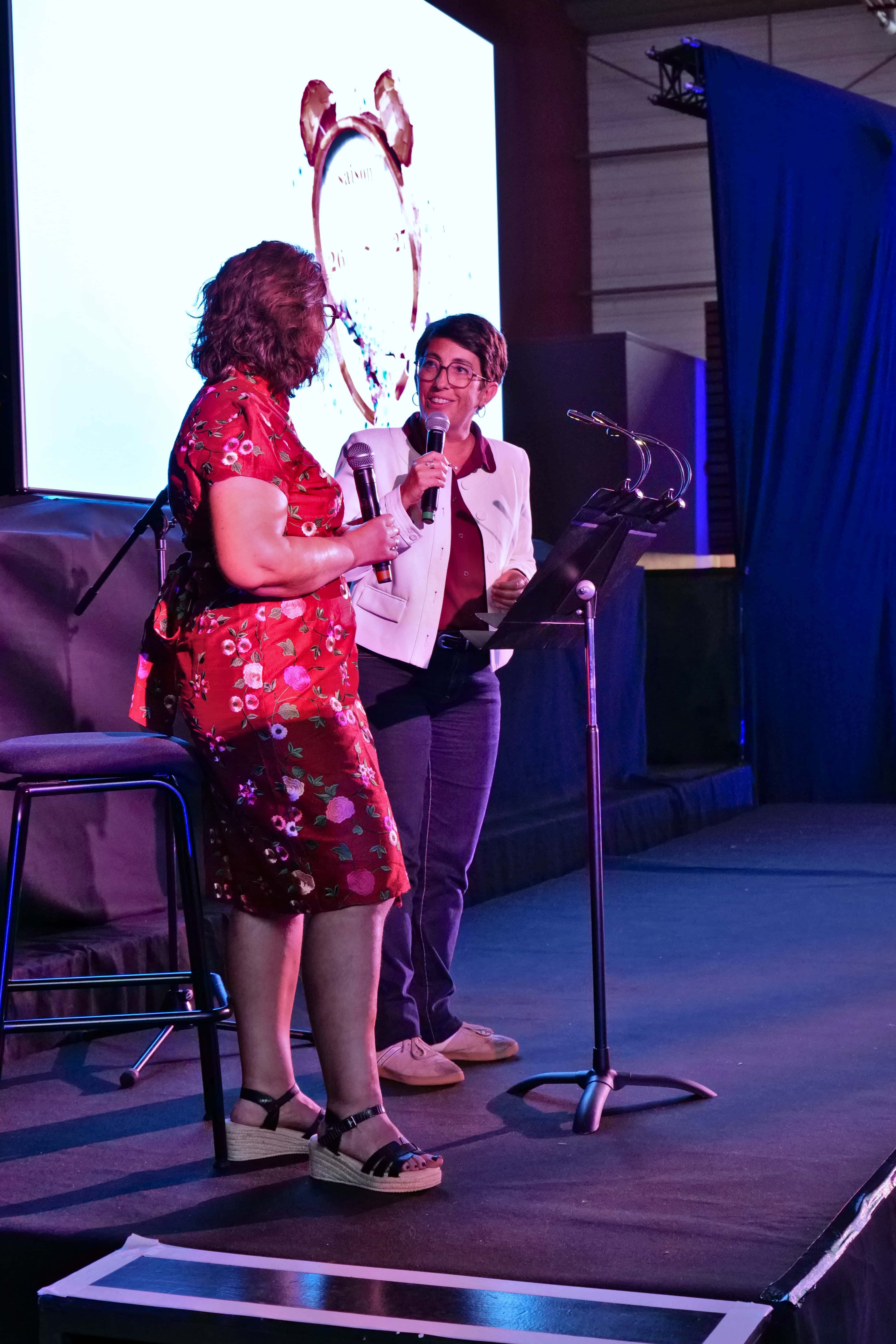 La directrice de La Rampe, Joséfa Gallardo, et la maire d'Échirolles, Amandine Demore, nous enjoignent à résister en culture.