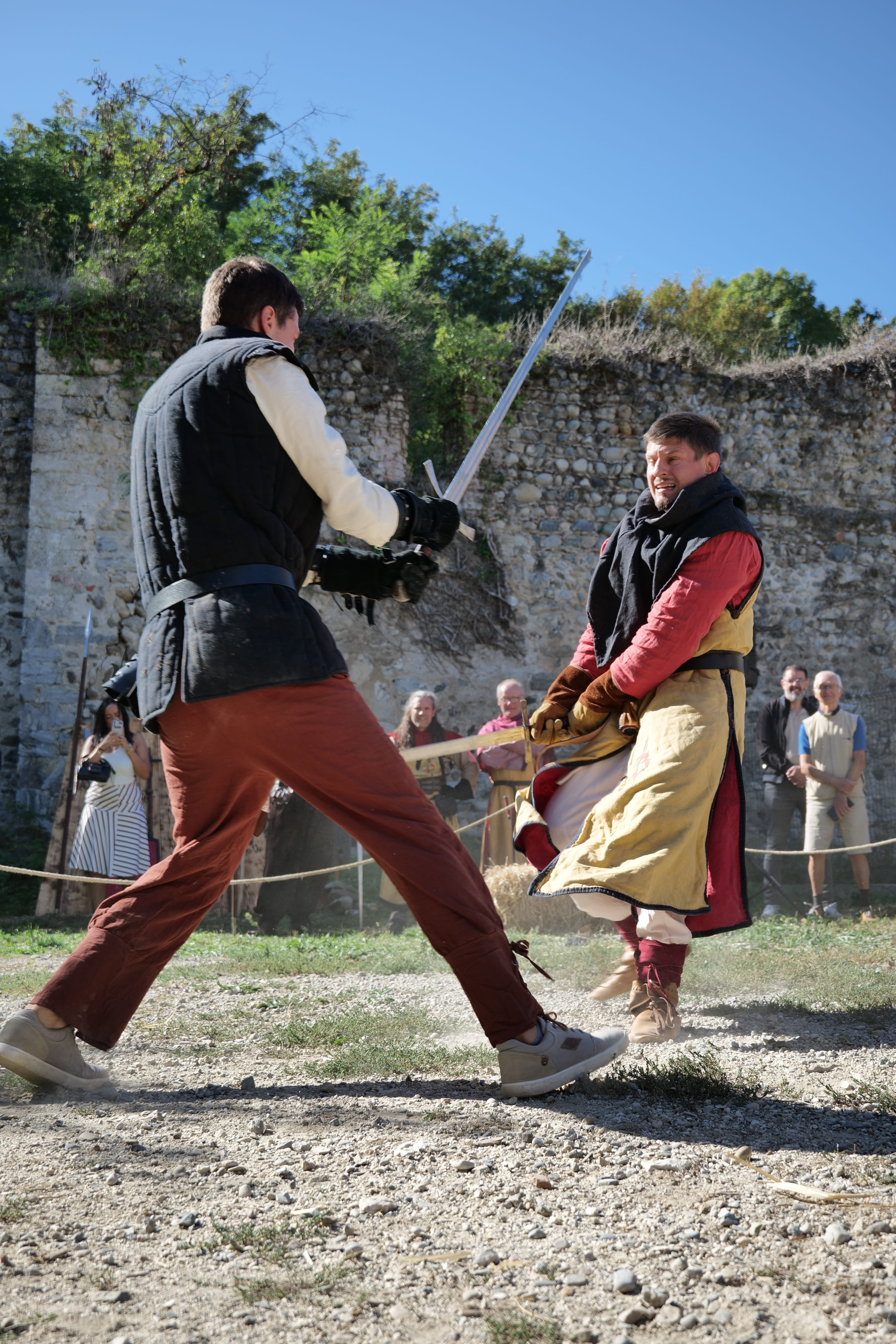 L'association Briselame proposait des démonstration de combat médiéval.