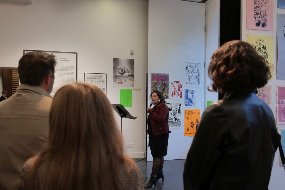 Lors du vernissage de ce vendredi 16 octobre, les visiteurs ont pu découvrir un univers graphique foisonnant hérité du mouvement punk. Une qualité d'exposition aussi appréciée et saluée par l'adjointe à la culture, Lencka Popravka. 