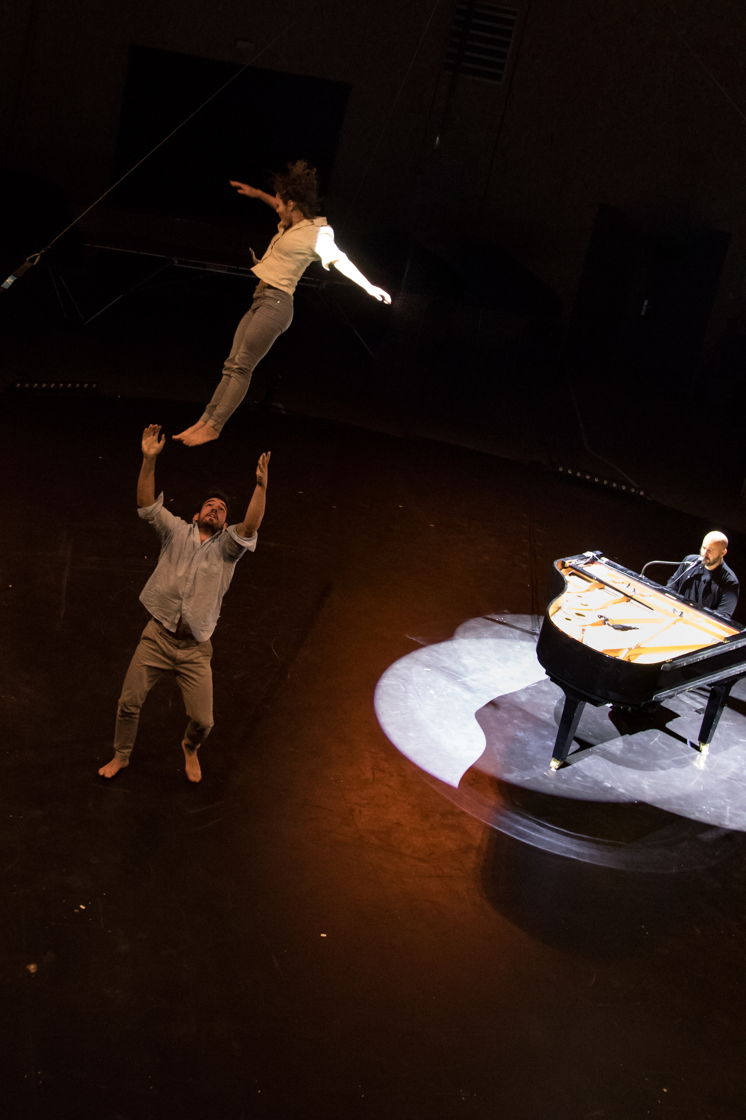 Piano sur le fil
