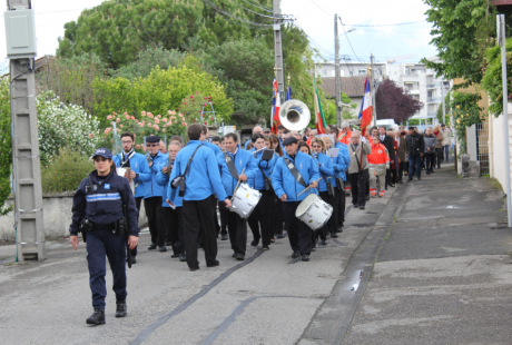 Défilé du 8 mai 1945