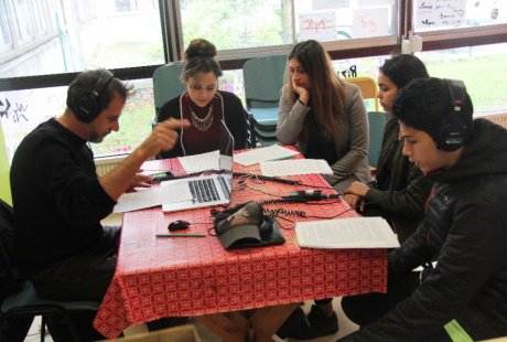 Atelier d'enregistrement pour les nouvelles fantastiques à la Maison des écrits