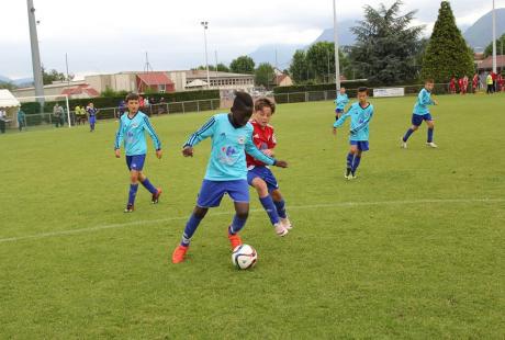 Tournoi foot international benjamins FC Echirolles