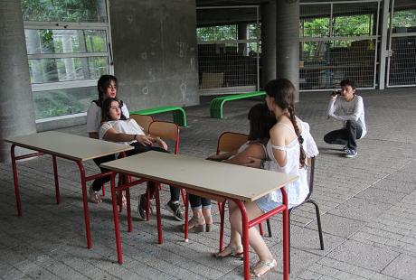 Tournage d'une scène au lycée Marie-Curie