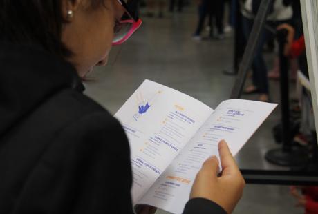 Quatre règles d’or pour réussir son Forum : se renseigner au préalables, trouver son stand, ne pas hésiter à se renseigner auprès des bénévoles, et s’inscrire !