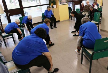 Séance de qi gong à la résidence autonomie Maurice Thorez