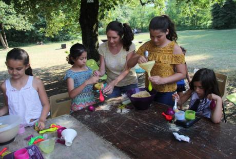 Atelier fabrication de balles de jonglage