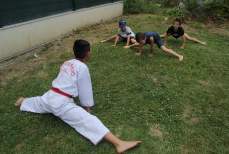 Le stand du club de taekwondo