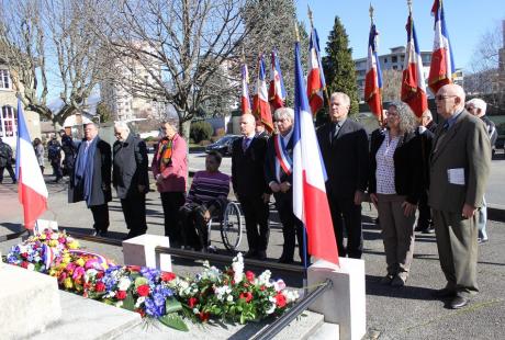 Affiche rouge : Commémoration de l'éxécution du Groupe Manouchian