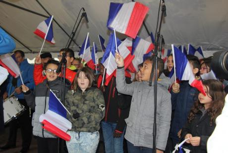 8-mai-1945 : Une cérémonie festive