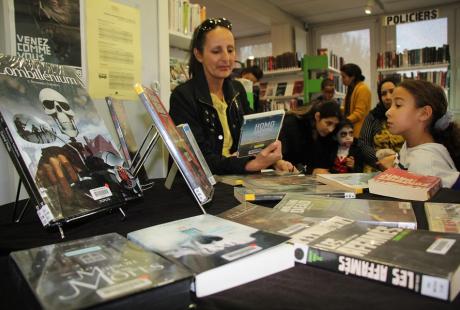 Halloween : Des zombies... à la bibliothèque Neruda !