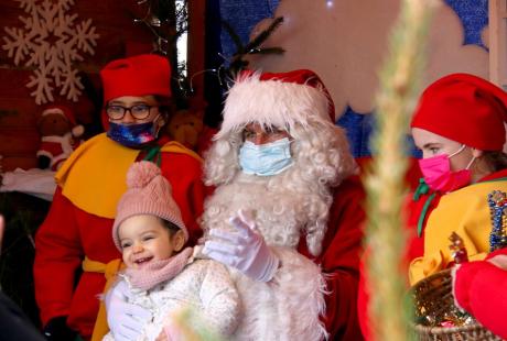 Les enfants et le Père-Noël ont été ravis de se retrouver!