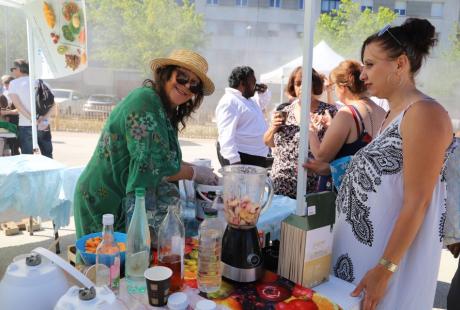 Plusieurs associations comme Cultivons nos toits ou l'Equytable étaient présentes pour renseigner ou donner de bons conseils aux habitant-es en termes de tri, de nutrition ou d'agriculture urbaine.