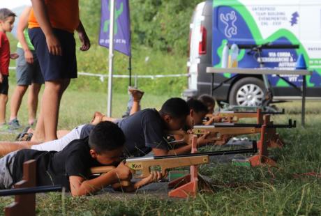 Roller, taekwondo ou biathlon, malgré le soleil et la chaleur,les activités proposées par la Direction des sports ont fait le plein auprès des jeunes sportifs échirollois !