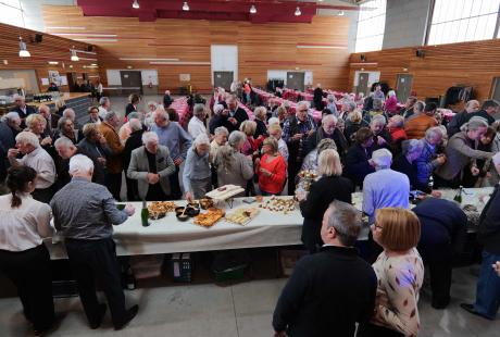 165 habitants, anciens et actuels, se sont retrouvés pour une journée festive.