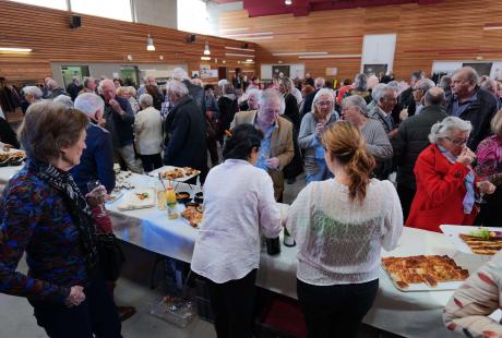 165 habitants, anciens et actuels, se sont retrouvés pour une journée festive.