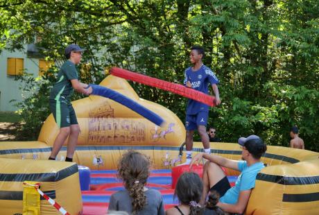 Grands jeux et animations sportives attendent petits et grands.
